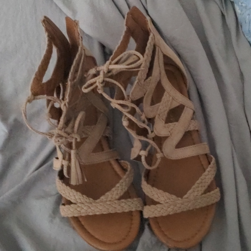 Size 9.5 Gladiator Sandal